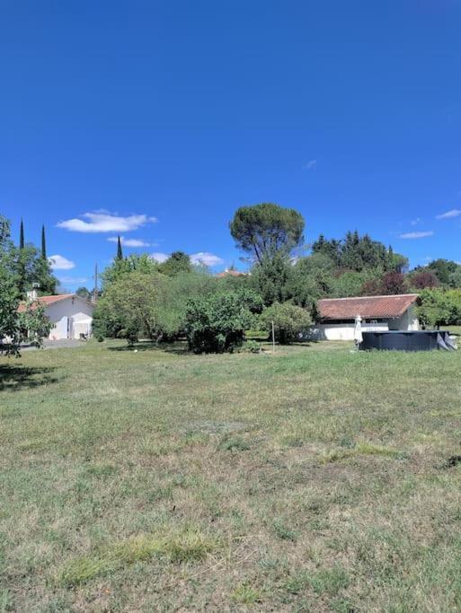 欧什Chez Chapelle In The Heart Of The Gascony With Pool And Hot Tub公寓 外观 照片