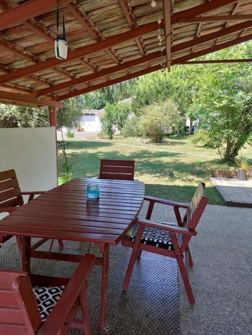 欧什Chez Chapelle In The Heart Of The Gascony With Pool And Hot Tub公寓 外观 照片
