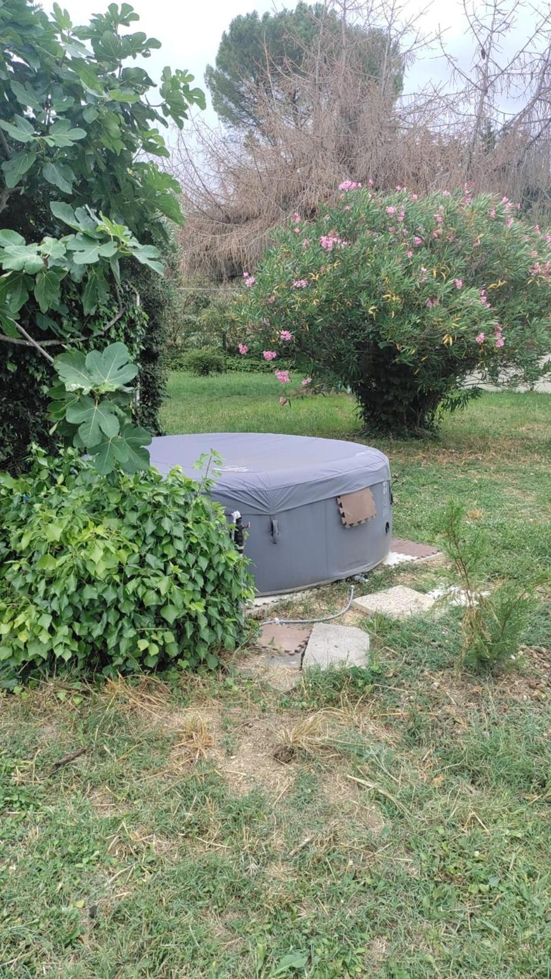 欧什Chez Chapelle In The Heart Of The Gascony With Pool And Hot Tub公寓 外观 照片